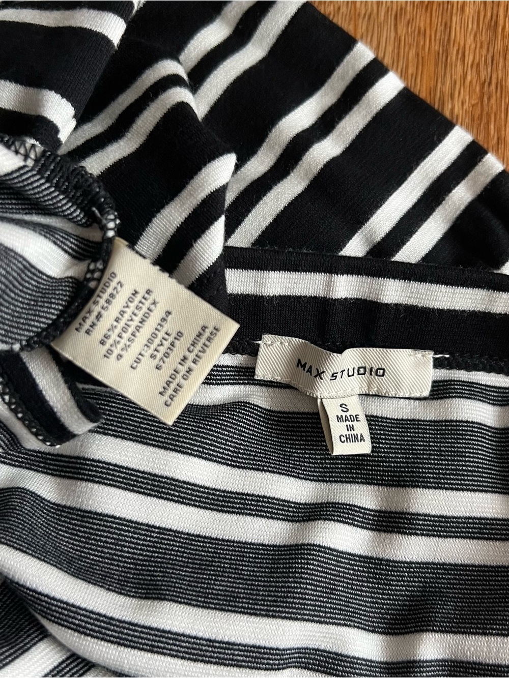 Max Studio Women’s Black & White Striped Midi Skirt
• Size small - Picture 3 of 3